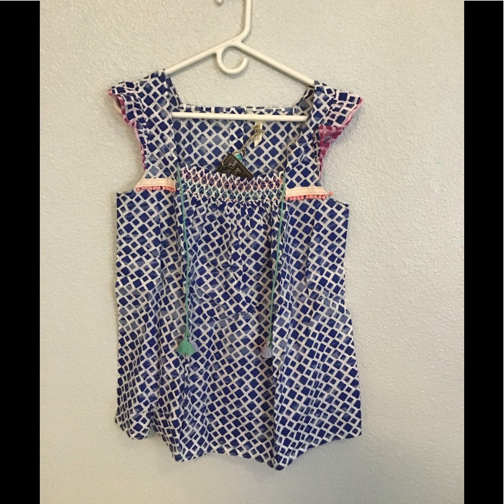 - Matilda Jane Wandering Waters Top.    NWT